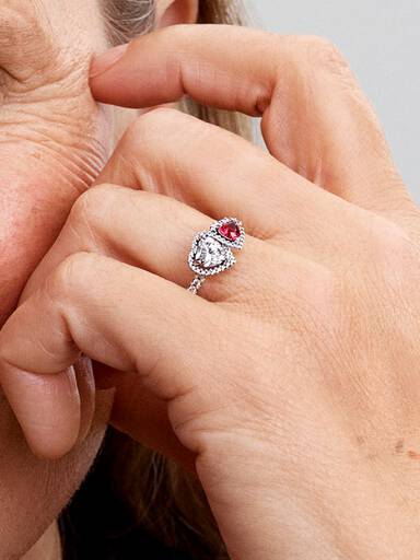 Strahlenkranz Herzen Ring