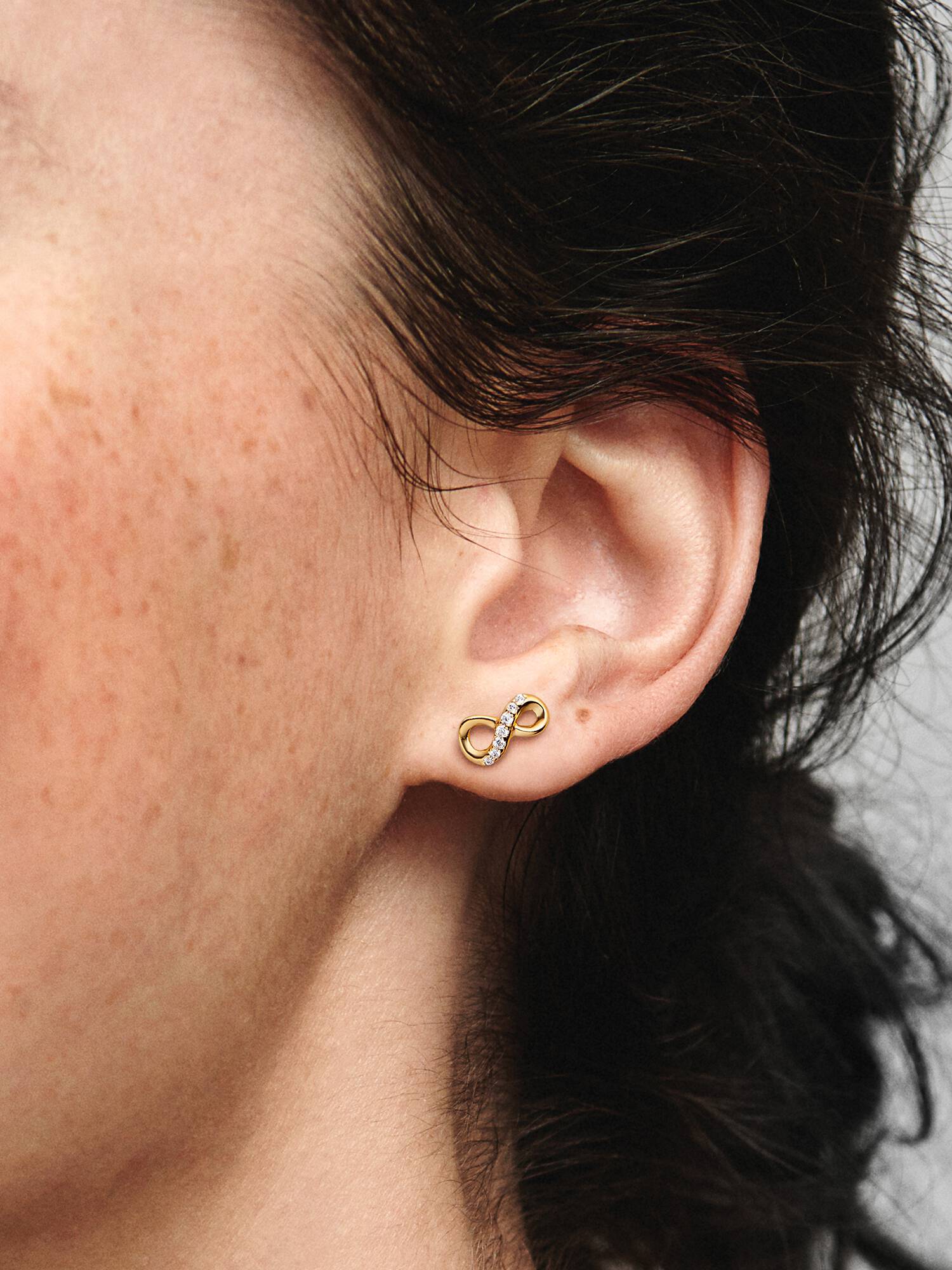 Clous d'Oreilles Infini Scintillants