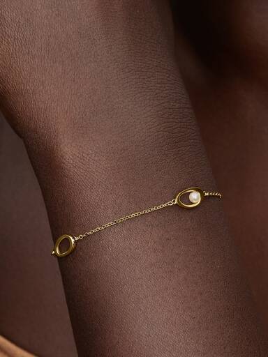 Organisch Geformte Ovale und Behandelte Süßwasserzuchtperle Armband