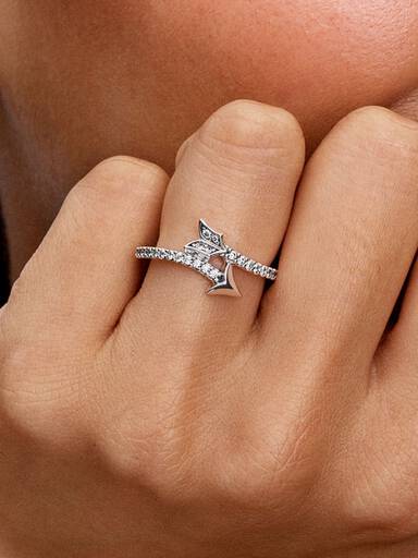 Funkelnder Pfeil Ring
