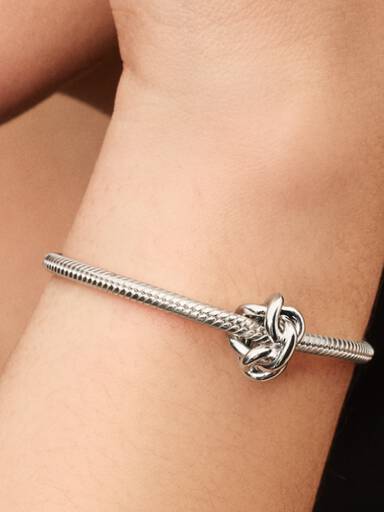 Charm Nodo infinito