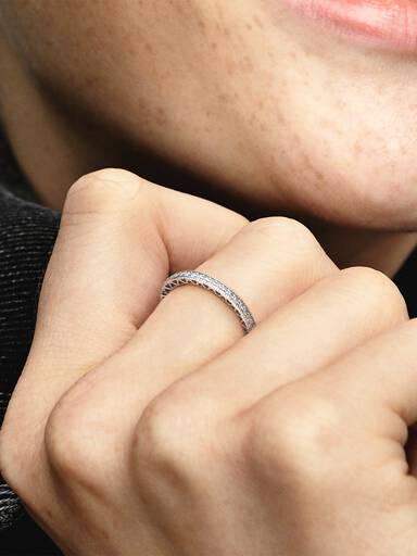 Bague cœurs scintillants