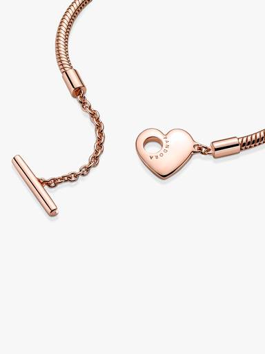 Bracciale Pandora Moments con maglia snake, cuore e barretta a T