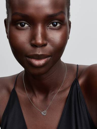 Collier à Pendentif Cœur & Papillon Entrelacés