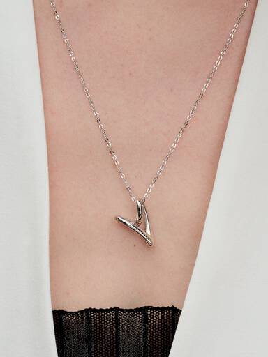 Collana Cuore Linea Sinuosa