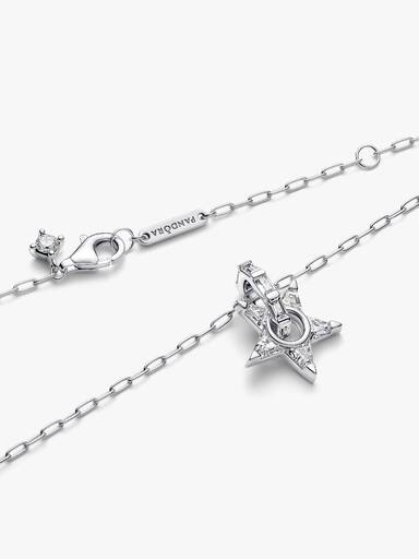 Collier à Pendentif Ajouré Étoile Scintillante