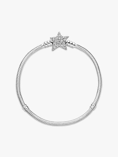 Bracelet Maille Serpent Fermoir Étoile Asymétrique