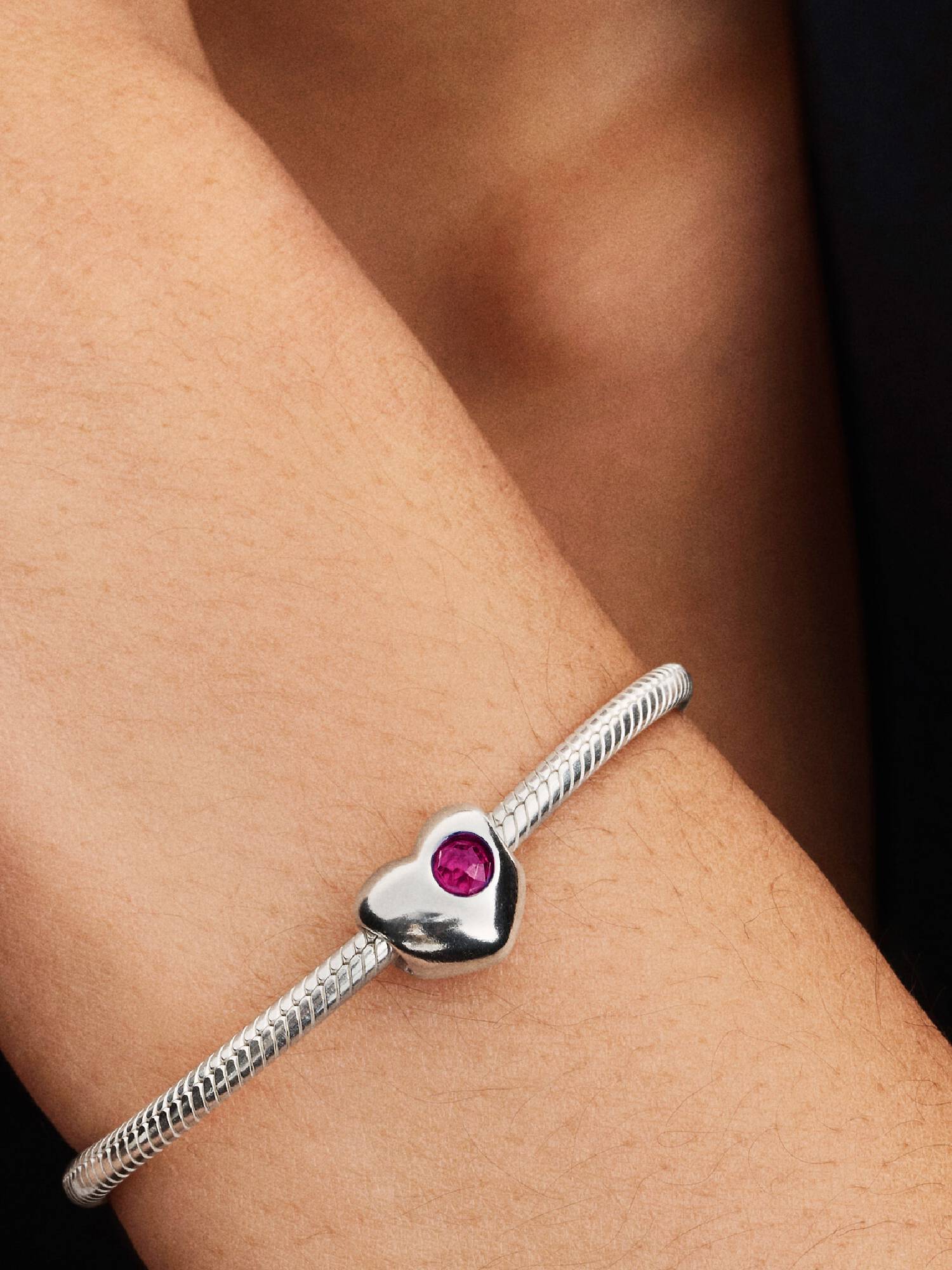 Gravierbares Echtroter Stein Herz-Charm