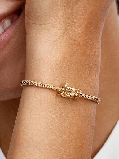 Charm Love scritto a mano