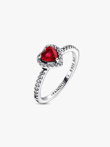 Anello con cuore rosso