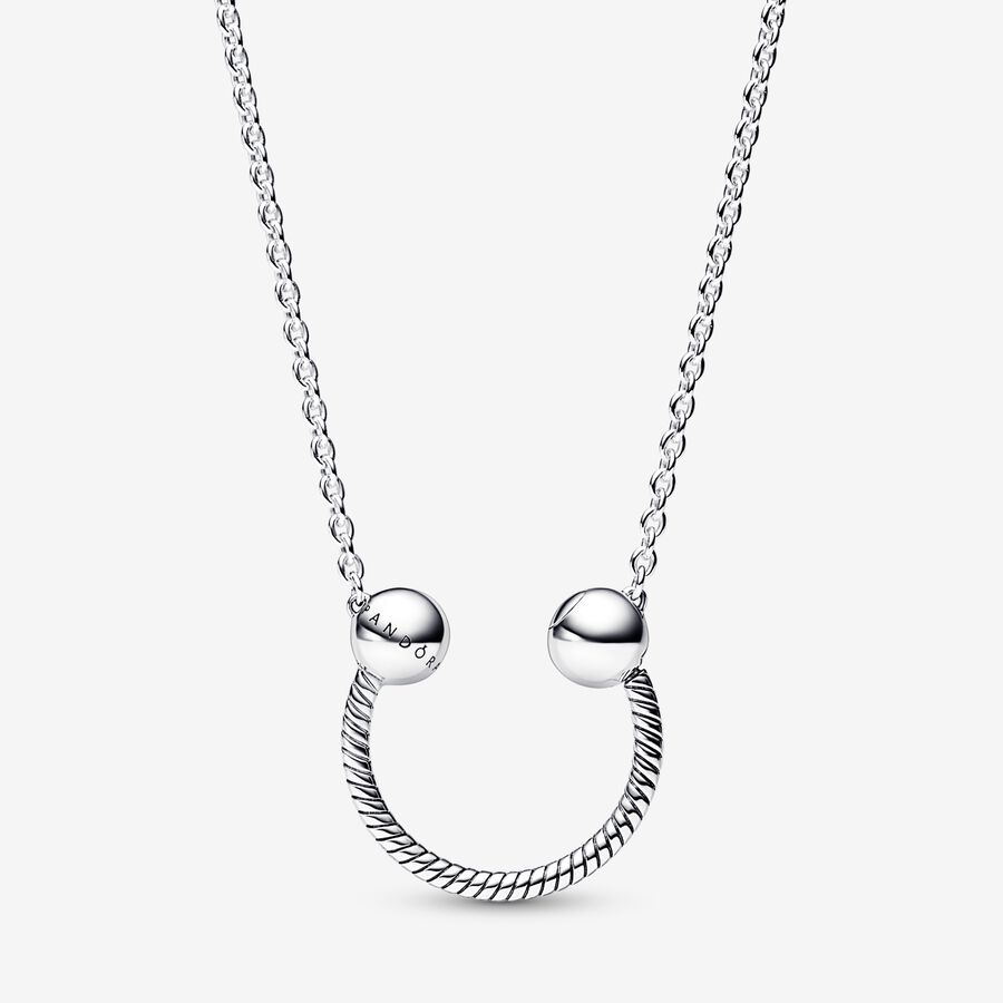 Pandora Moments U-Form Charm-Anhänger Halskette image number 0
