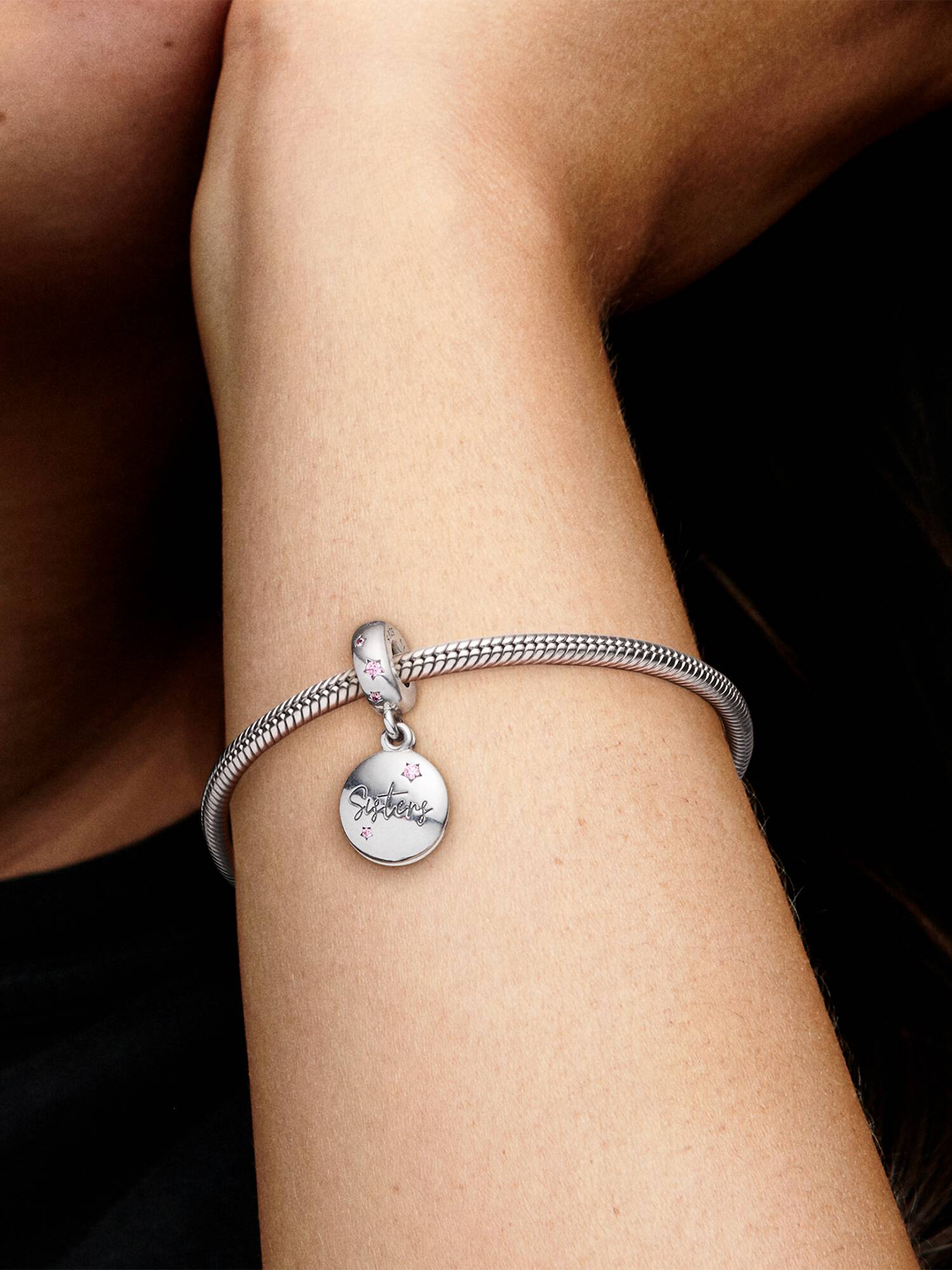 Forever Sisters Charm-Anhänger