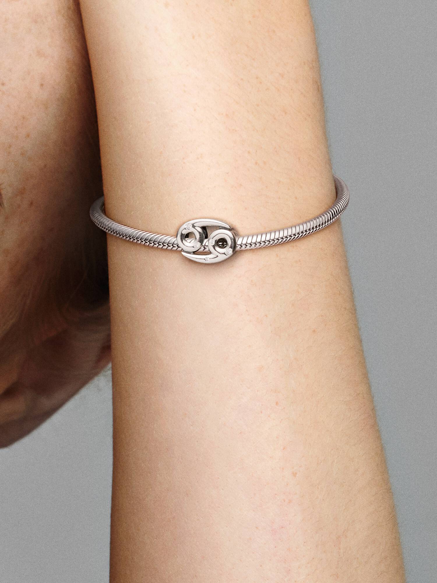 Charm dello zodiaco Cancro scintillante