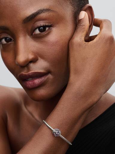 Charm Mamma con cuori openwork