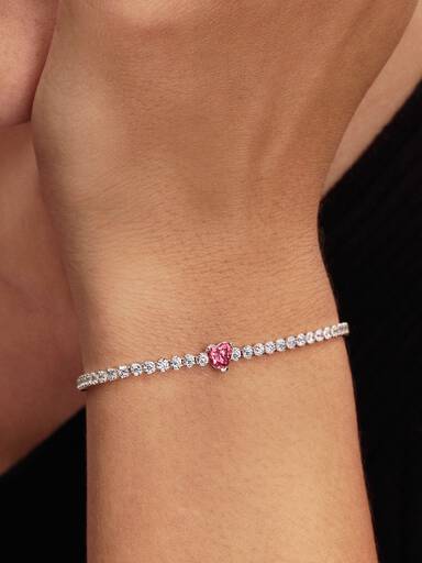 Bracciale tennis scintillante con cuore rosa