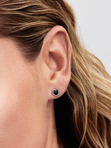 Clous d'Oreilles Cœurs Surélevés