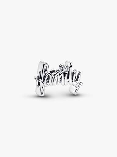 Charm Family scritto a mano