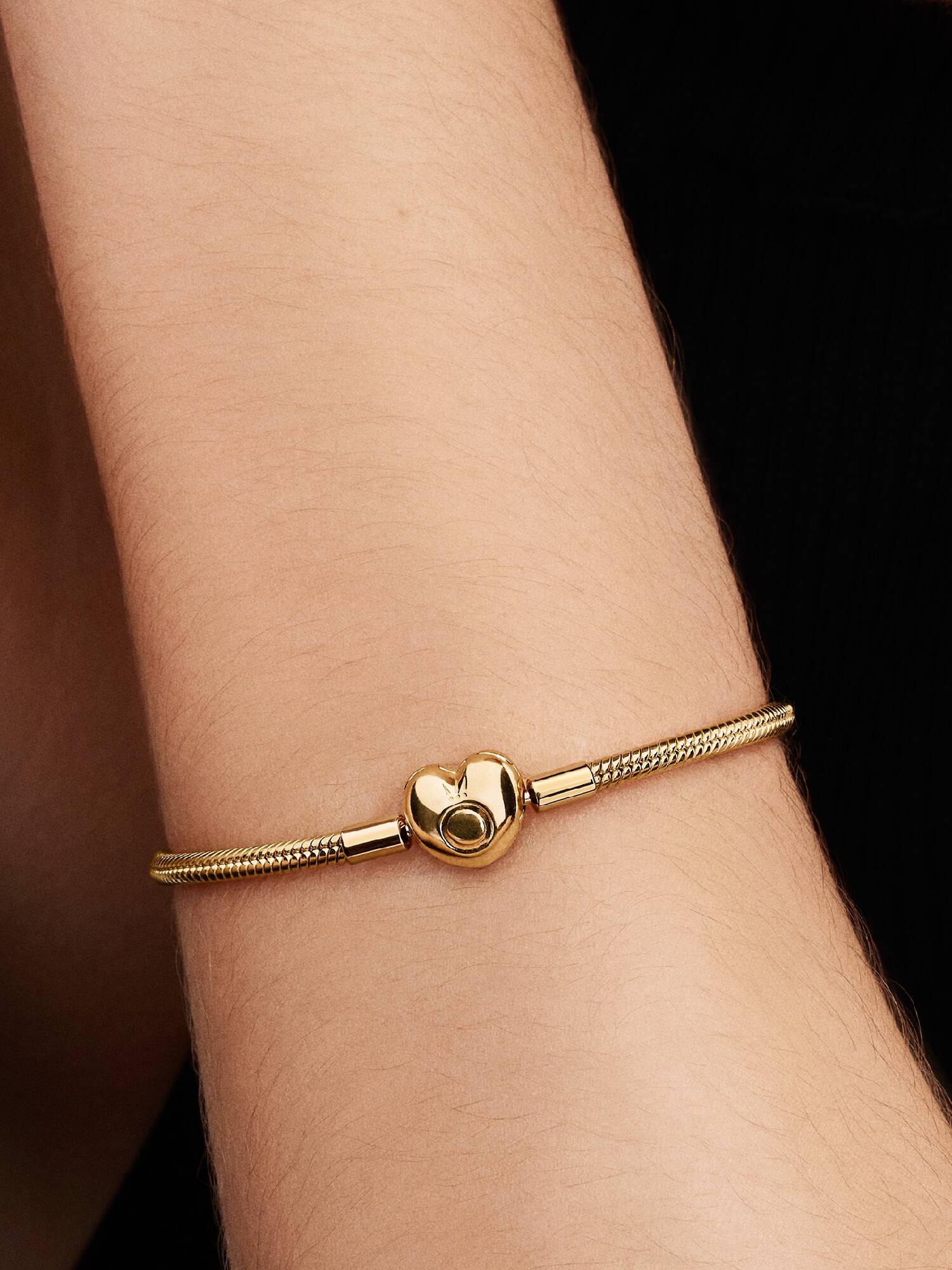Bracelet Maille Serpent Fermoir Cœur Pandora Moments