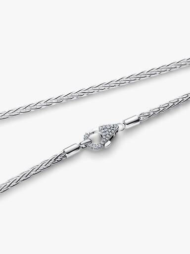 Fuchsschwanz-Charm-Halskette mit Pavé-Verschluss