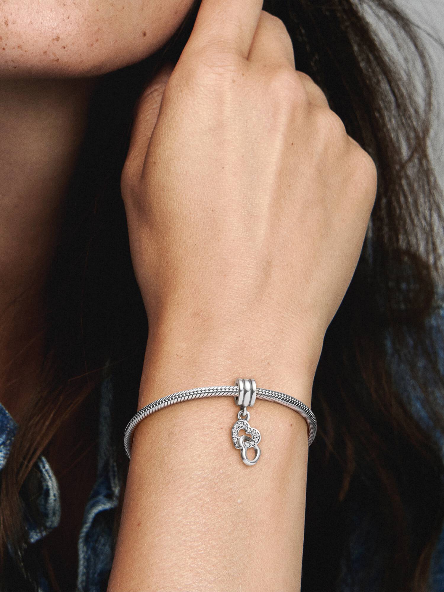 Charm Pendant Cœurs Entrelacés