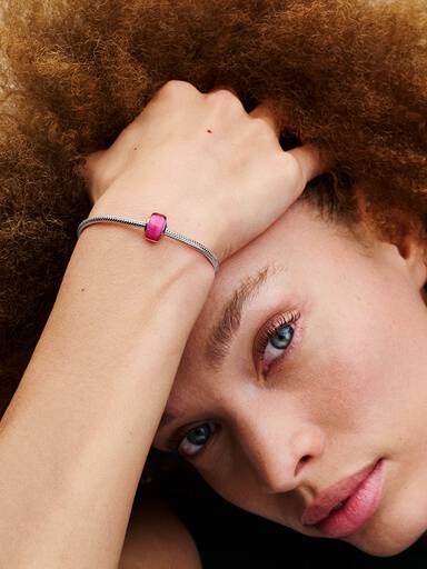 Charm mini in vetro di Murano rosa