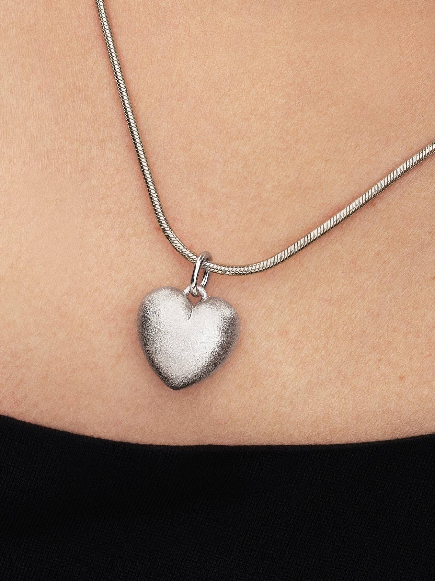Charm Pendant Cœur Tridimensionnel Mat