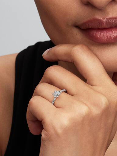 Funkelnde Blume Ring