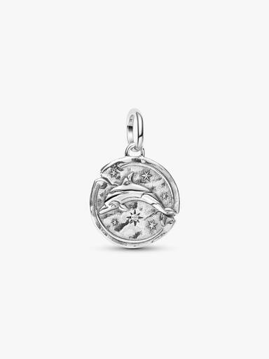 Medallion Delfino