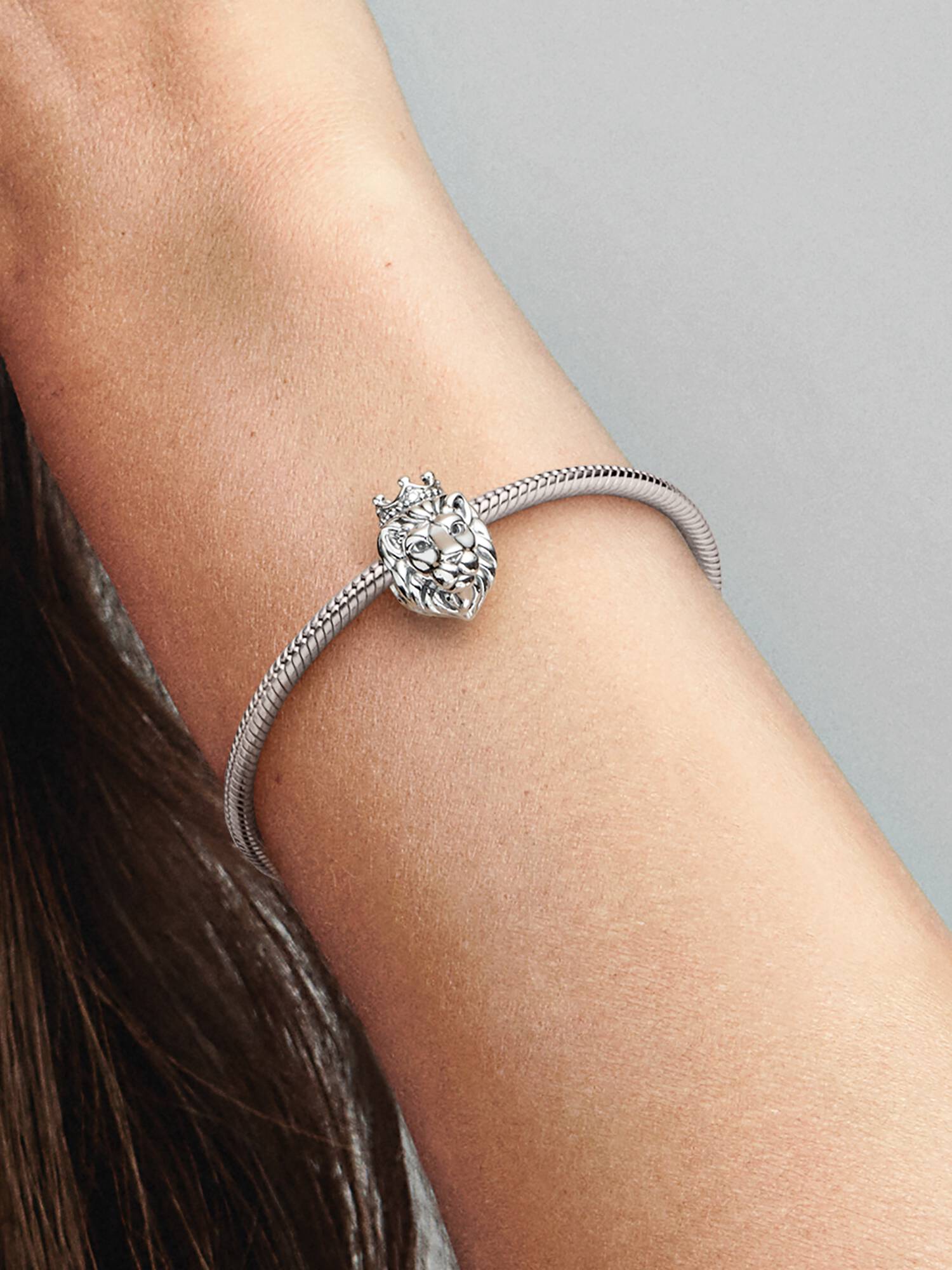Königlicher Löwe Charm