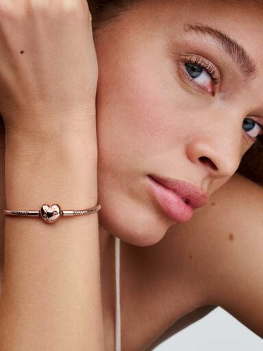 Bracciale maglia snake con chiusura a Cuore