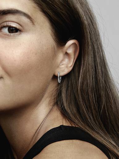Pandora Moments Kleine Charm-Ohrringe