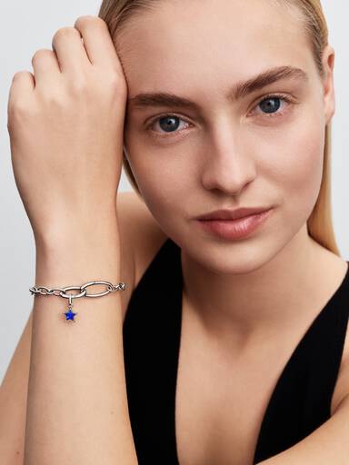 Blauer Stern Mini-Charm-Anhänger